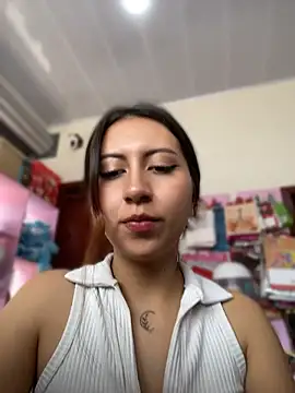 Chat +18 de Celestexclear ao vivo