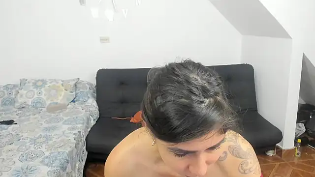 lia_kos – Naživo chatovacia miestnosť