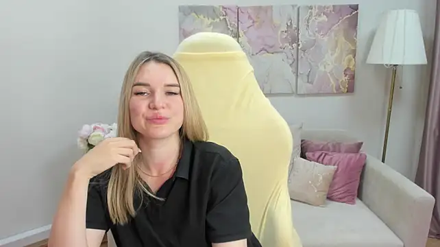Czat XXX na żywo – RoxyReignn
