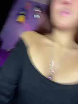 Webkamerová show Leyla_collinss_