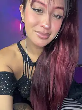 Chat XXX en directo de Leyla_collinss_