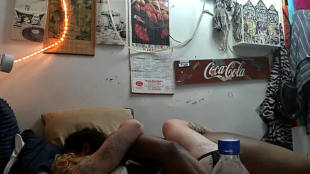 VanillaSnowcones – webcam-show