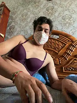 SlaveRabbit007 Show in webcam