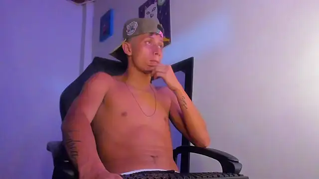 Ryan_latin webcam show
