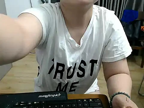 Maia_9999 网络视讯表演