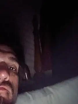 הופעת וובקאם של sir_JacksOFFalot713