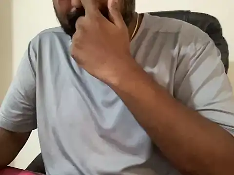 incestfukcerr Show in webcam