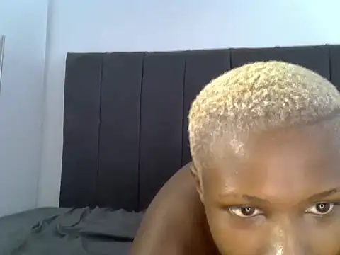 Barbianaa671's Webcam Show