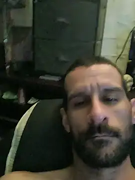 عرض كام MrMighty0ne
