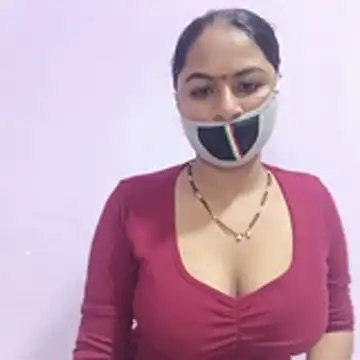 צ'אט XXX בשידור חי של sakshi_moni
