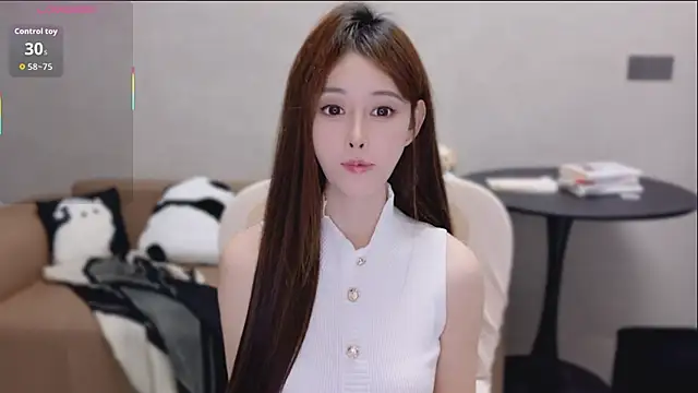 عرض كام Lynne-1