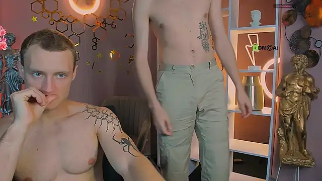 mike_cristn Webbikameraesitys