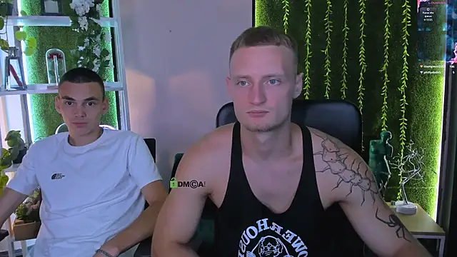 Show modela mike_crist na web-kameri
