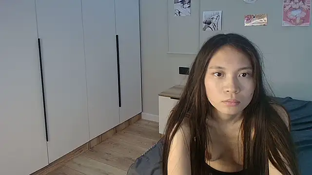 aru_miko's Live XXX Chat
