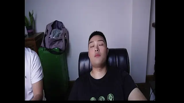 xiaomeiOOO Pertunjukan Webcam