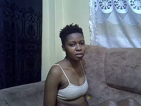 Chatroom XXX en direct de prettyy_joy