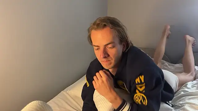 Вебкам-шоу yuppie_b
