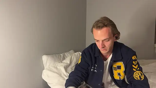 yuppie_b Webcam Show