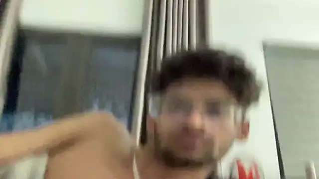 trillionzrecords249 Show in webcam