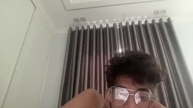 trillionzrecords249 Show Webcam