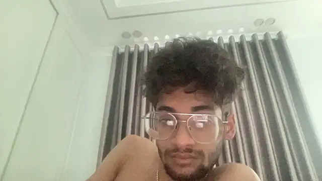 trillionzrecords249's Webcam Show