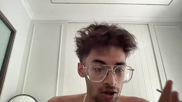 trillionzrecords249 Show Webcam