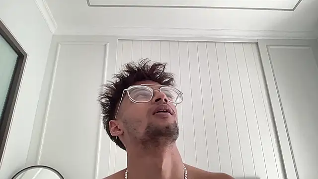 trillionzrecords249 webcam show