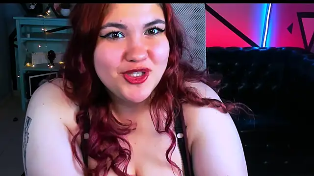 LeslieBlas Show in webcam