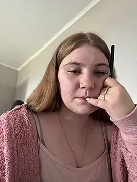 XXX chat uživo modela Flowers889