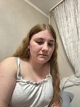 XXX chat uživo modela Flowers889