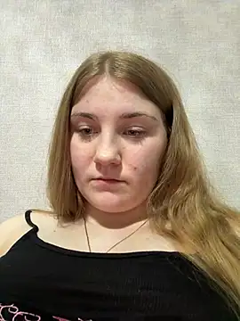 XXX chat uživo modela Flowers889
