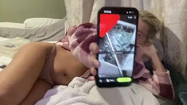 quirkyprincess Webcamshow