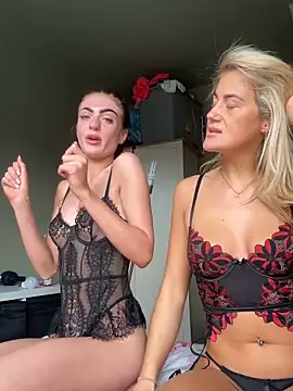 quirkyprincess Webcam Show