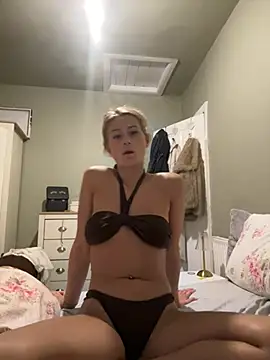 quirkyprincessn Webbikameraesitys