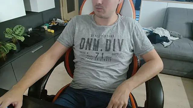 Pat_CumShow4Dad Webcam show
