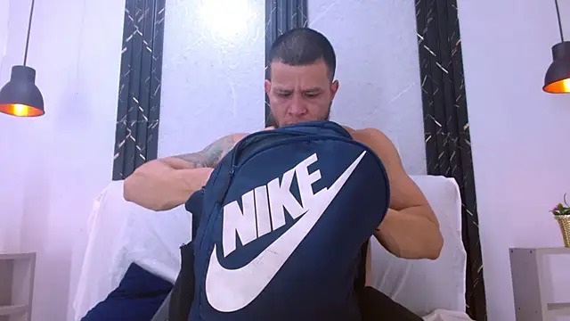 Maximiliano_Stronge 网络视讯表演