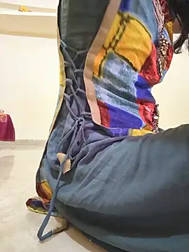 Neha-ji Adlı Modelin Web Kamerası Şovu