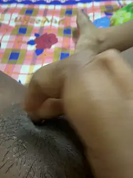 cute_girl_99's Webcam Show