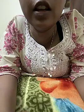 cute_girl_99 Pertunjukan Webcam