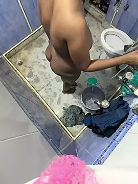 cute_girl_99 Adlı Modelin Web Kamerası Şovu