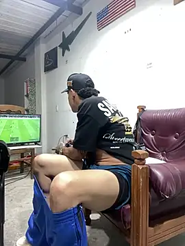jhuan99's Webcam Show