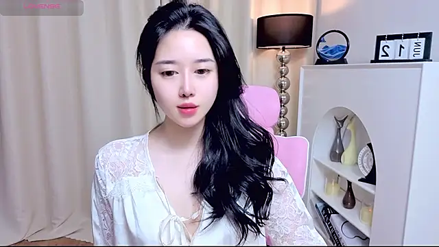 miuu6868 网络视讯表演