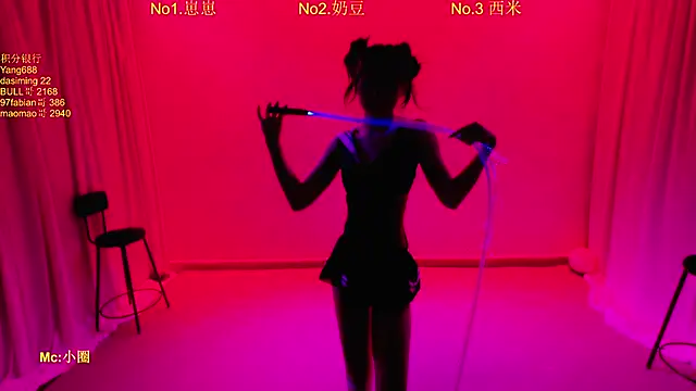 DY-002 现场性爱视讯表演