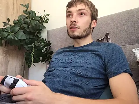 PrecededPolenta Pertunjukan Webcam