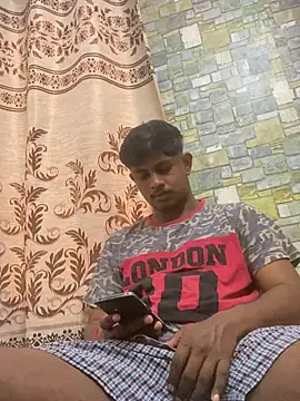 הופעת וובקאם של Raa9990