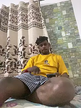 Raa9990 Show in webcam
