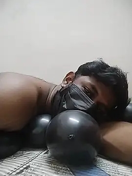 Raa9990 Show Webcam