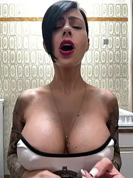 1HelenRose's Webcam Show