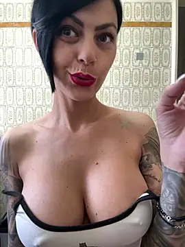 Show modela 1HelenRose na web-kameri