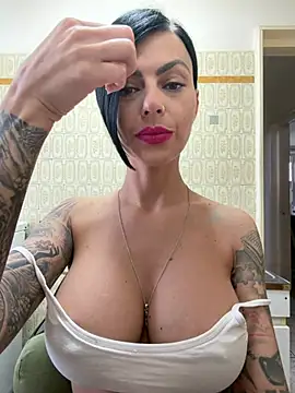 הופעת וובקאם של 1HelenRose